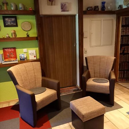 Monteur- Und Ferienwohnung Waldrauschen Fehrenbach المظهر الخارجي الصورة