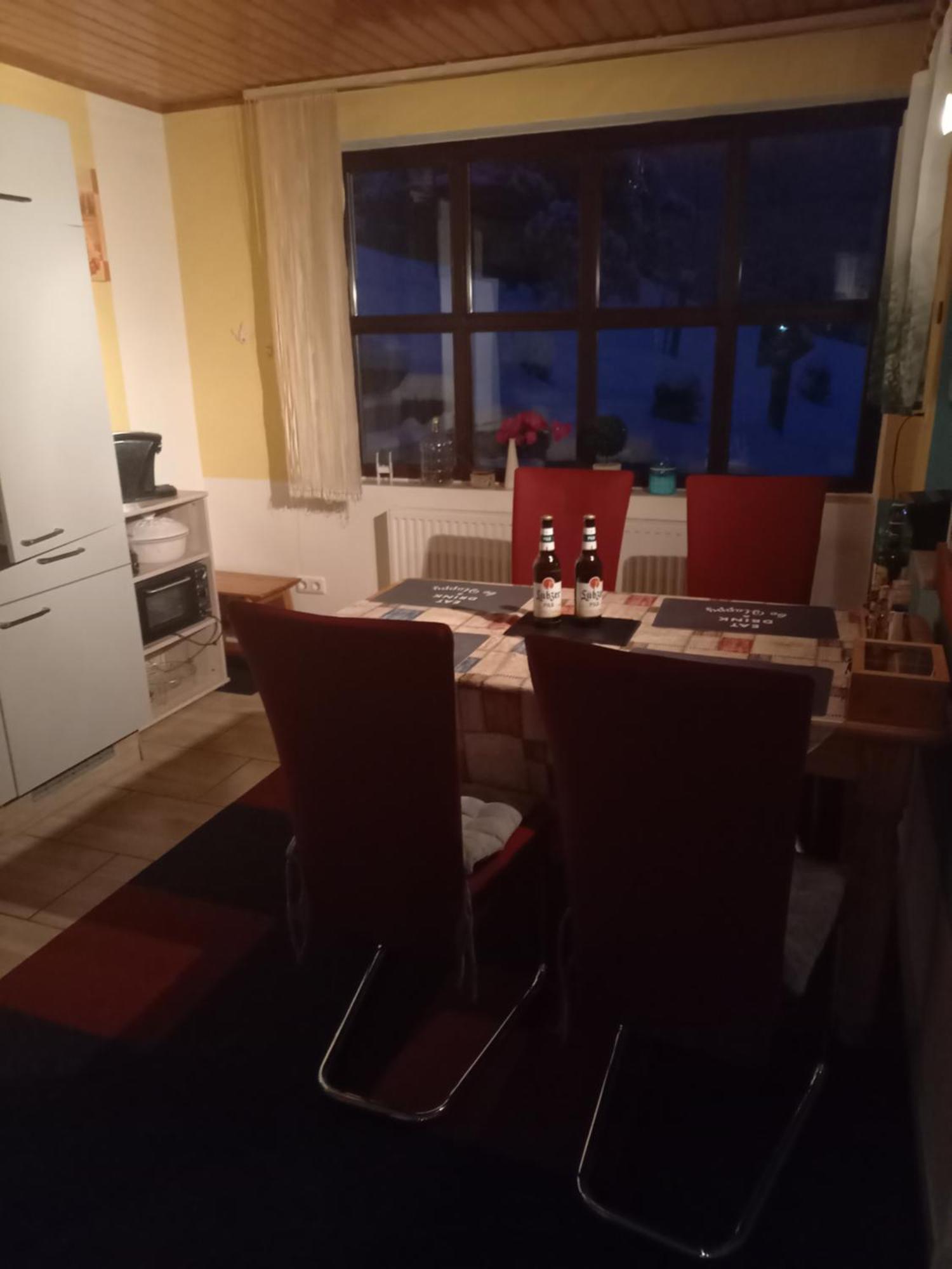 Monteur- Und Ferienwohnung Waldrauschen Fehrenbach المظهر الخارجي الصورة