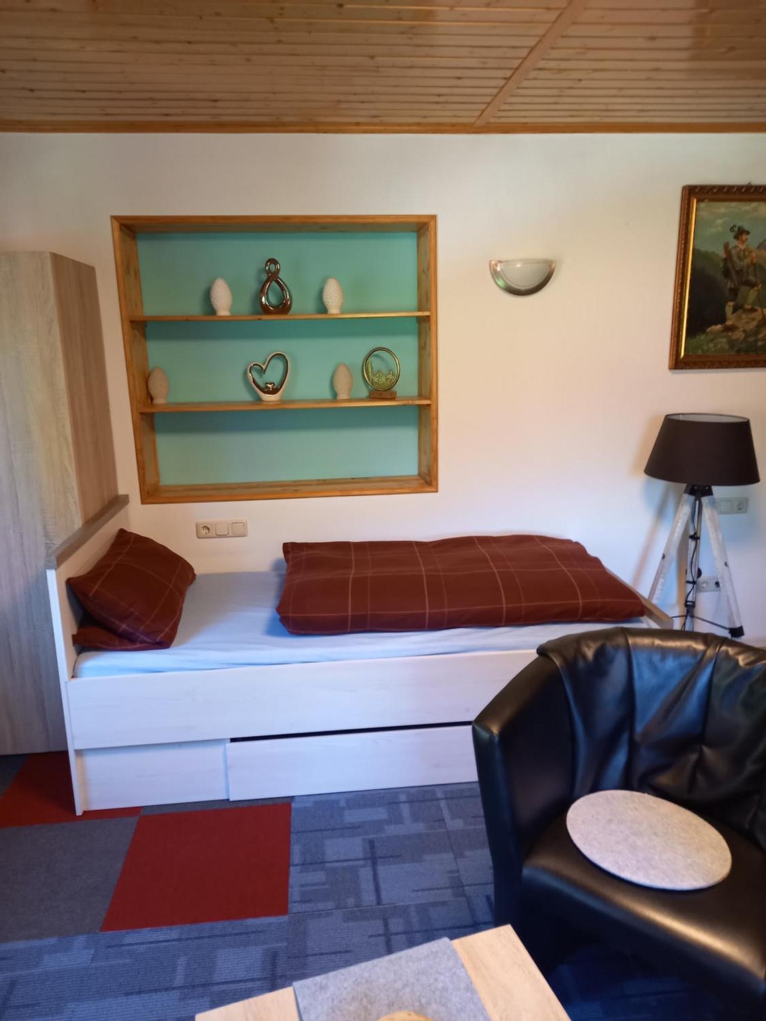 Monteur- Und Ferienwohnung Waldrauschen Fehrenbach المظهر الخارجي الصورة